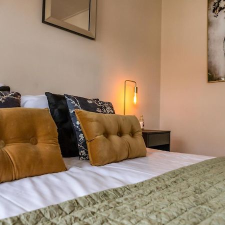 Boutique Hotel No5 ベルヘン・オプ・ゾーム エクステリア 写真