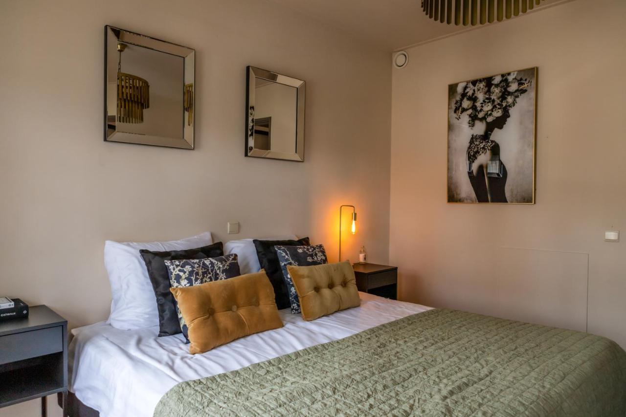 Boutique Hotel No5 ベルヘン・オプ・ゾーム エクステリア 写真
